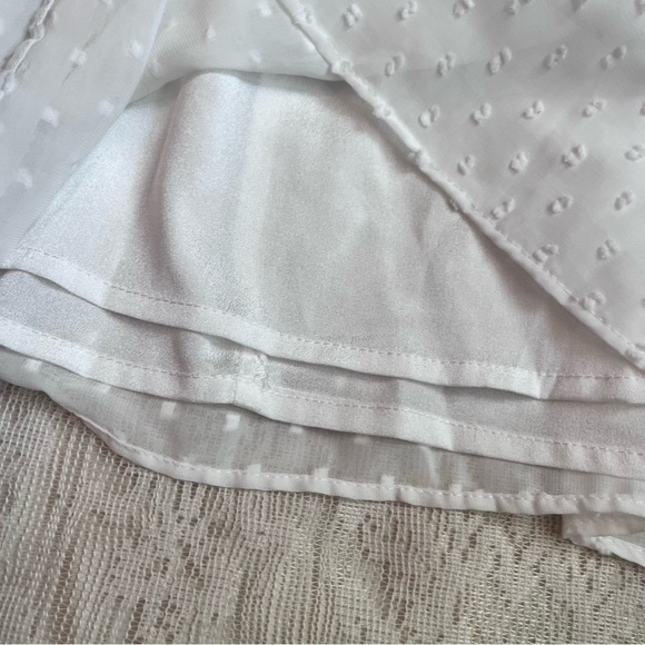 Do+Be lace panel Swiss dot v-neck blouse - Picture 5 of 11